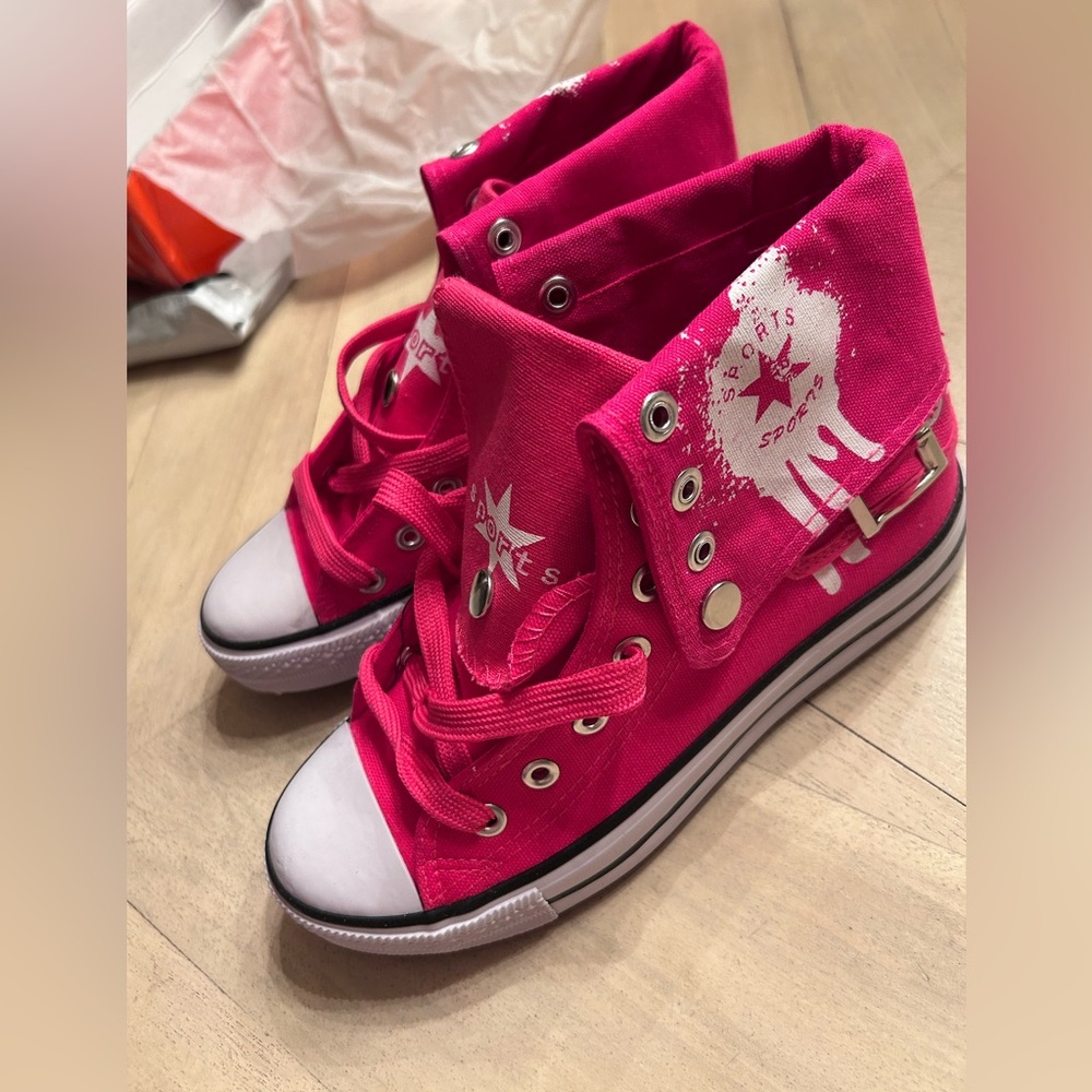 Kids High-Top Canvas Sneakers - Hot Pink size 5 NWT